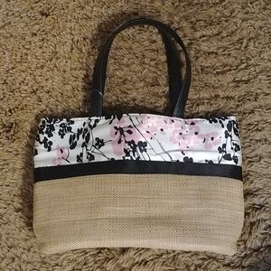 Cute NWOT summer purse